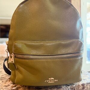 Coach Backpack Leather olive green L1980-30550